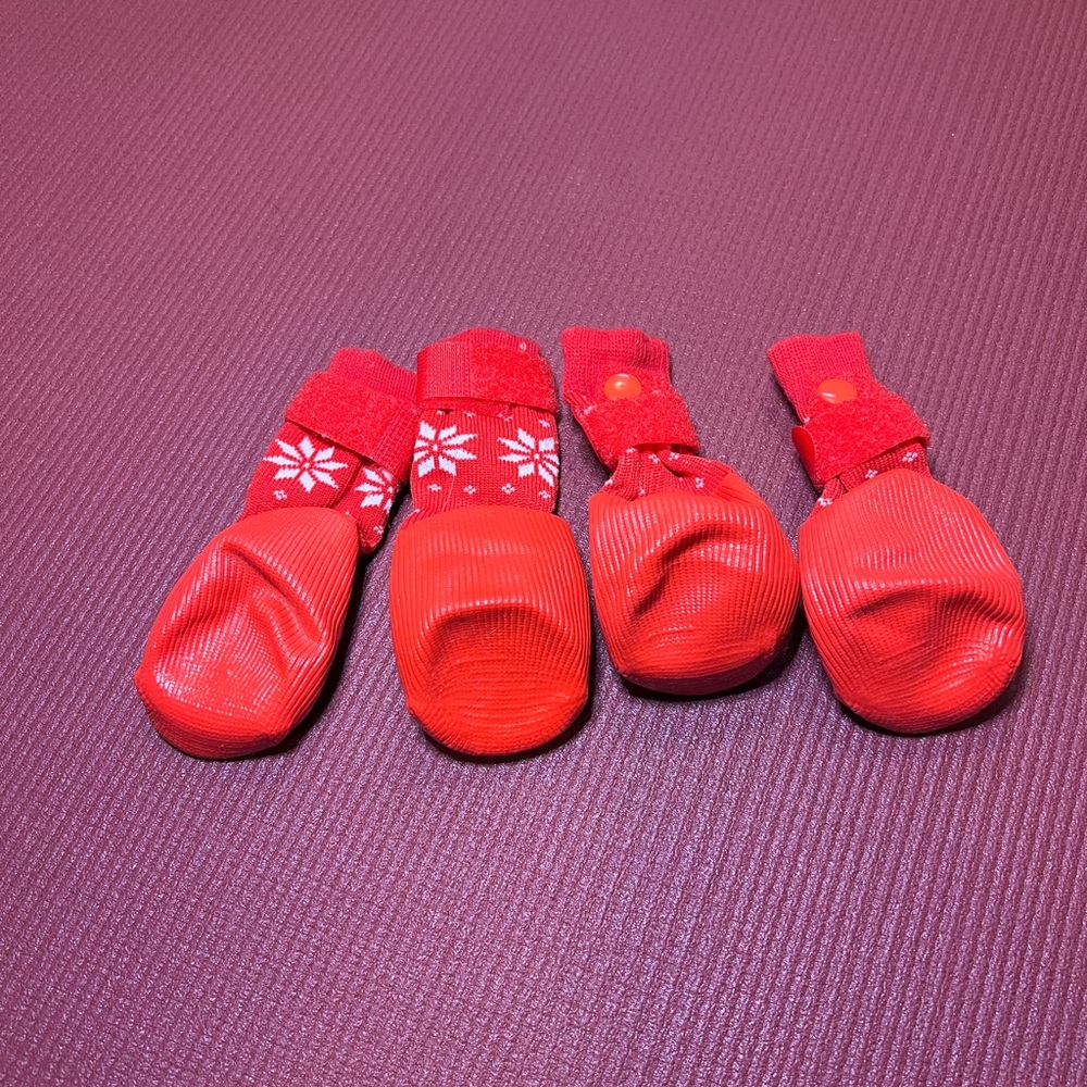 KOOLTAIL Dog Socks Anti Slip with Straps Traction Control Waterproof (Red, S)